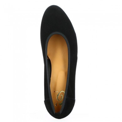 large women's shoes small heel black velvet comfort, top view