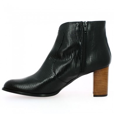 women's fashion heel boots 42, 43, 44, 45, interior view