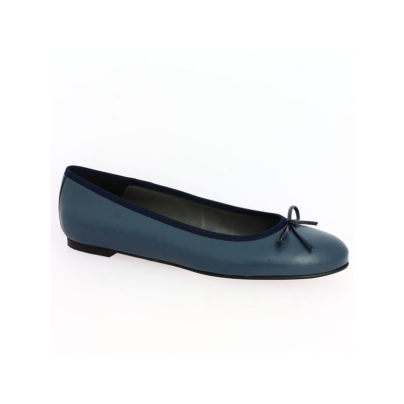 Ballerine bleu grande taille, vue profil