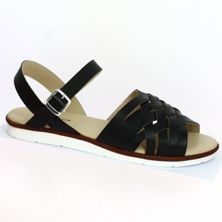 Black covering sandal large size woman, profile view Black covering sandal large size woman, profile view