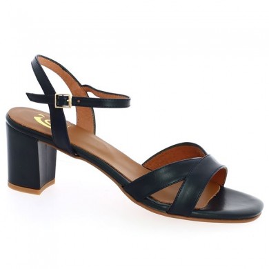 navy blue sandal with 7 cm heel, profile view