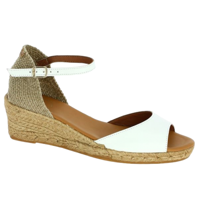 white sandal rope heel large size woman, profile view