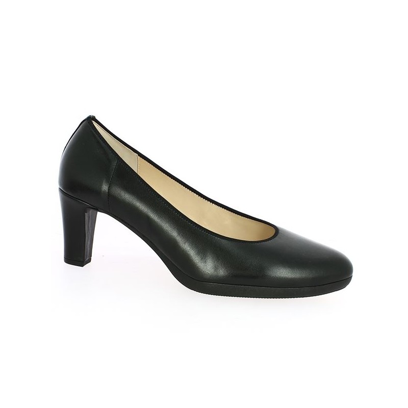 black leather pump platform comfort 42, 42.5, 43, 44 large size woman, profile view