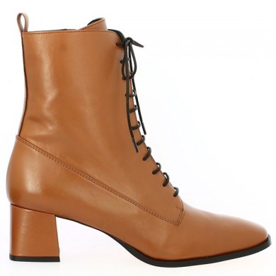 women's boots lace-up heel square toe light camel large Shoesissime size, side view