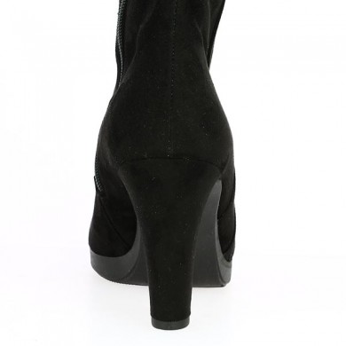 women's boots 42, 43, 44, 45 black velvet platform heel Gabor Shoesissime, heel view