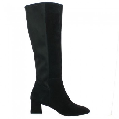 Shoesissime black velvet boot with small square toe and large heel, profile view