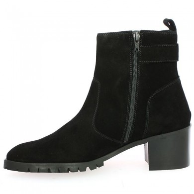 women's 42, 43, 44, 45 boots square heel black velvet Shoesissime strap, inside view