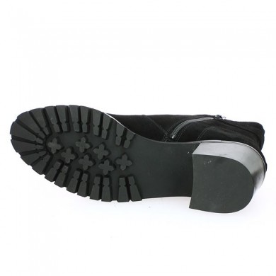 42, 43, 44, 45 women's boots square heel black velvet Shoesissime strap, sole view