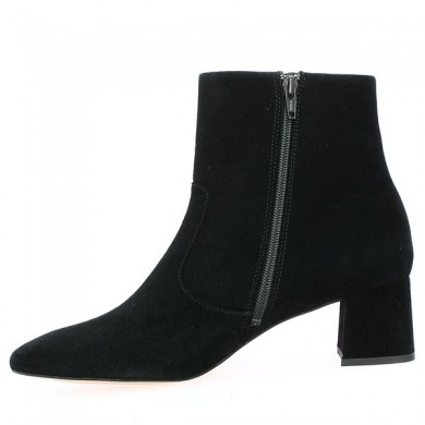 Shoesissime large size black velvet heel boots for women, inside view