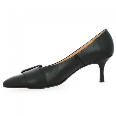 Shoesissime chic black women's large pointed toe heel, inside view