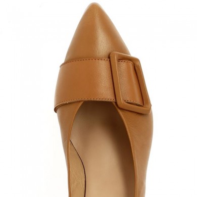 light camel leather pointed toe pump large size front buckle, top view