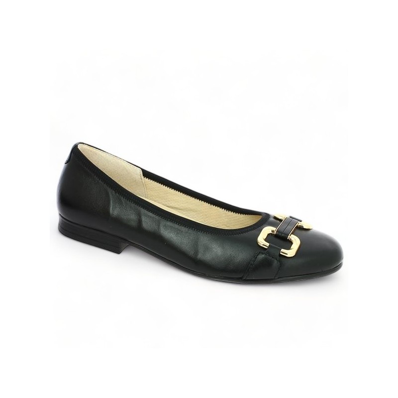 Large size ballet flats 2025