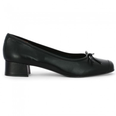 trotteur femme petit talon cuir noir grande taille Shoesissime, vue coté