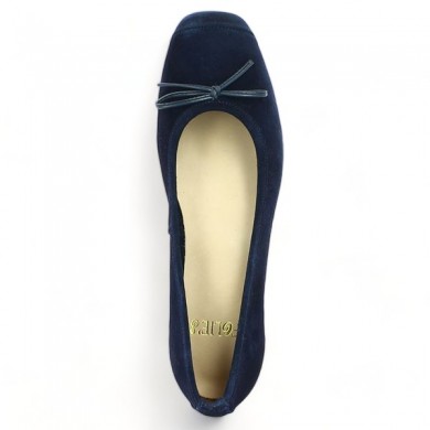 Shoesissime large size small heel soft navy blue, top view