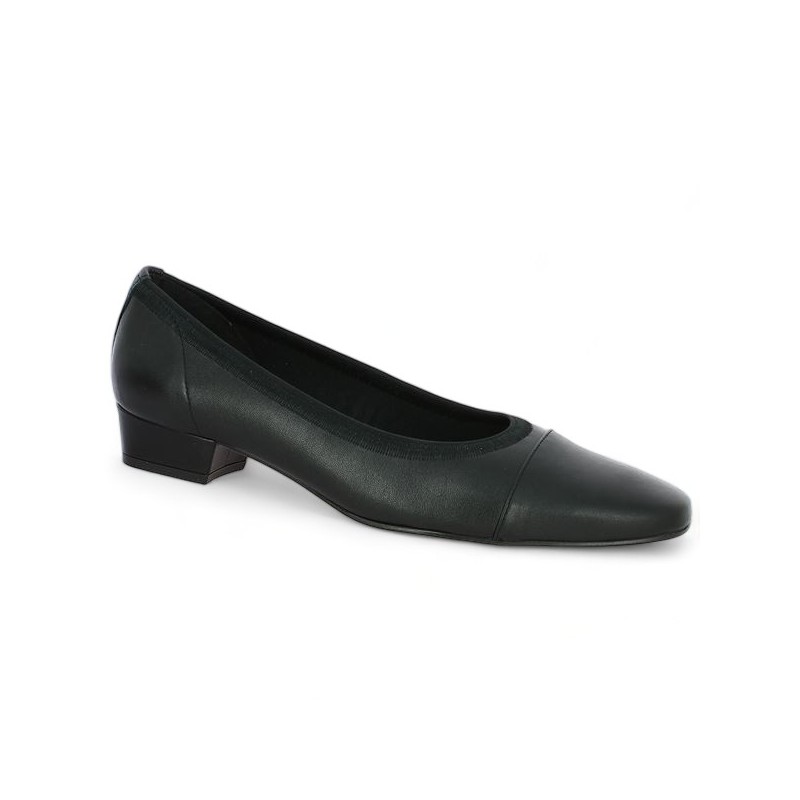 ballerina small black heel square toe large size, profile view