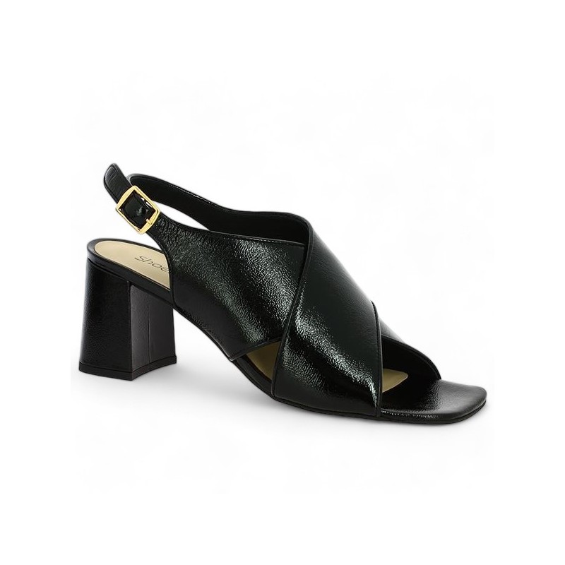 black patent cross-strap sandals 42, 43, 44, 45 Shoesissime, profile view