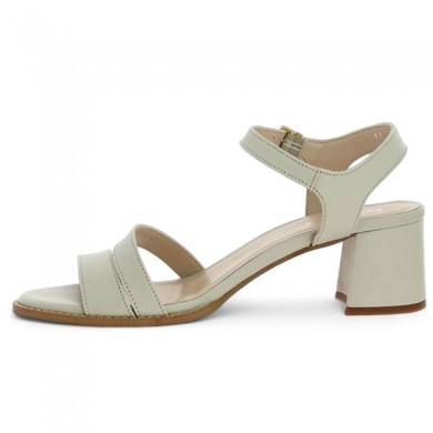 nu-pieds blanc cassé grande pointure talons femme Shoesissime, vue intérieure