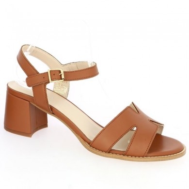 Stina - Nude-piedes cuir camel - Sandals with large heels - Shoesissime