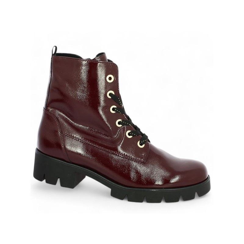 Boots vernis hotsell