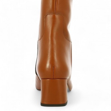 women's tall boot small heel camel, heel view