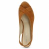 Discover "Louise", an elegant and comfortable sandal pump in camel suede leather. Available in large sizes (42-45) on