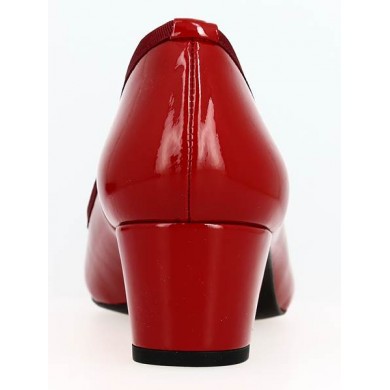 petit talon femme rouge grande taille, vue derriere