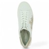 D2J00-81 baskets blanche fleur doré grande taille Remonte Shoesissime, vue dessus