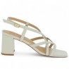 sandale blanche à talon grande pointure femme Shoesissime, vue coté