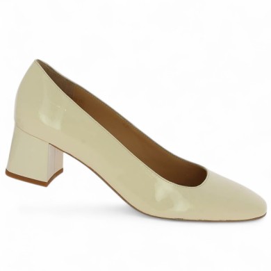 Escarpin talon carré vernis blanc cassé 42, 43, 44, 45 Shoesissime, vue profil