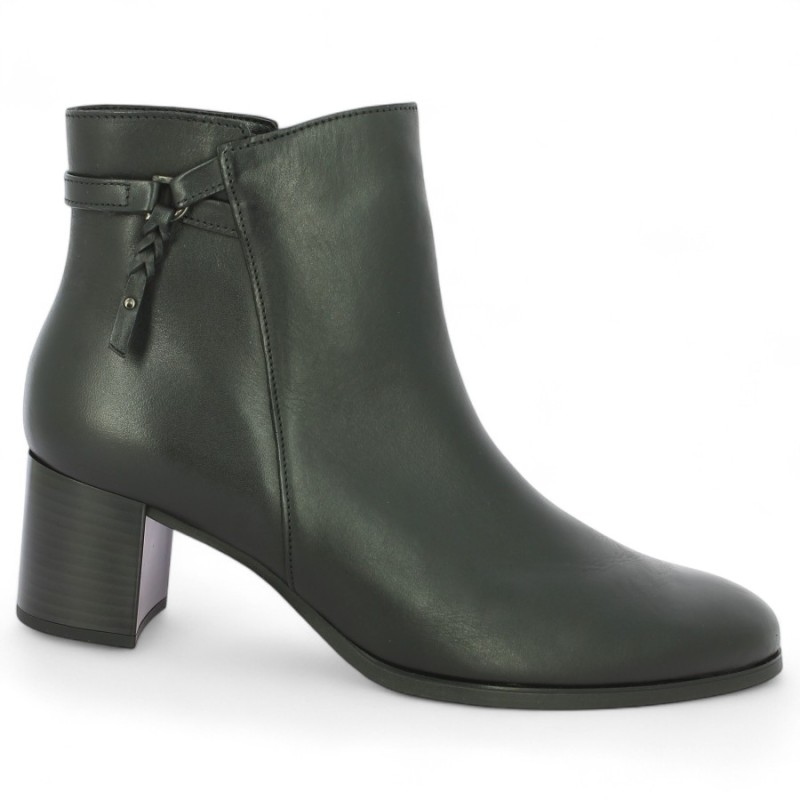 Sally - Gabor black leather heeled boots - Gabor large size boots - Shoesissime