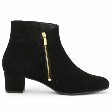 Maggy - Black velvet ankle boots with gold zipper - Small heeled ankle boots large size woman - Shoesissime