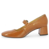 Juliette - Camel patent strap small heel pump - Chaussures grande taille - Shoesissime