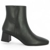 Naomi - Elegant simple boot in black leather - Large heels - Shoesissime