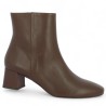 Naomi - Elegant brown simple leather ankle boot - Large heels - Shoesissime