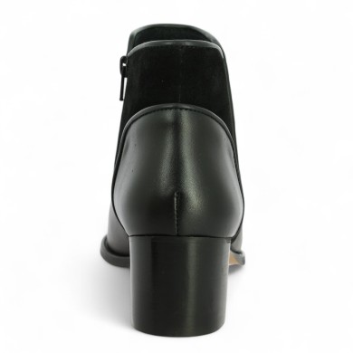 Gaelle - Small heel boot in chic black leather 42, 43, 44, 45 - Women's large size boots - Shoesissime