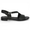 Assert your style with the "Giulia" sandal in women's plus sizes! This black leather model sculpts the foot with moder