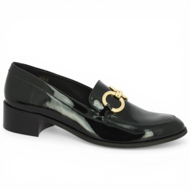 mocassin cuir vernis noir et chaine dorée femme 42, 43, 44, 45 Shoesissime, vue profil