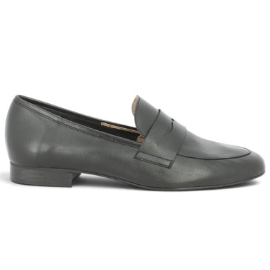 Mocassin femme cuir noir souple grande taille Shoesissime, vue coté