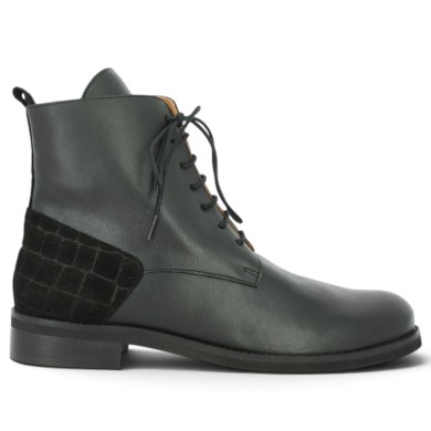 Boots femme à lacets cuir noir intérieur et extérieur 42, 43, 44, 45 Shoesissime, vue coté