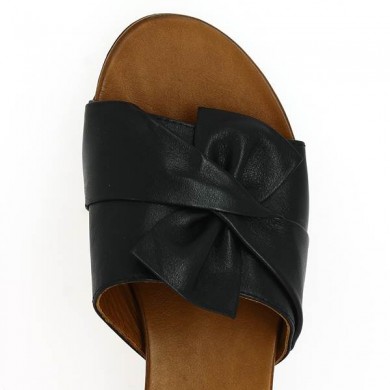 Female Mule in large size: 42, 43, 44, 45 from Shoesissime - Mod. Wendy Black - Magasin Paris