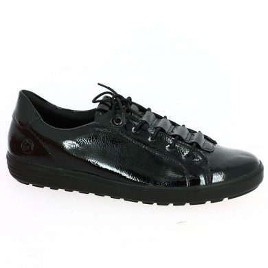 Large size black patent sneakers