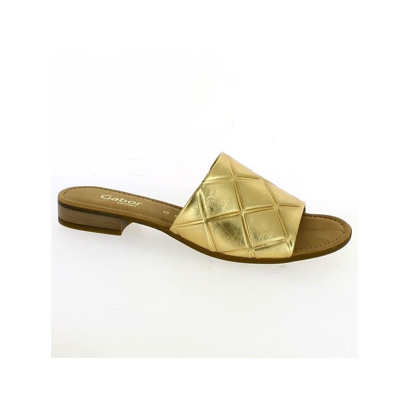 Large size gold mule, profile view