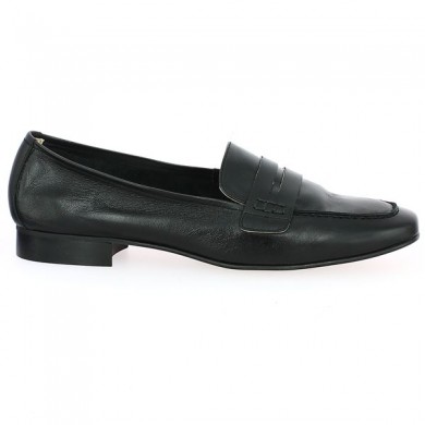 black leather moccasin large size woman, side view
